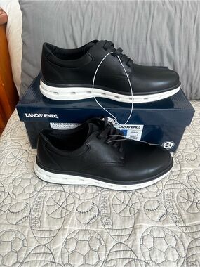 Lands' End Men’s Black Leather Derby Shoes with White Sole Size 9